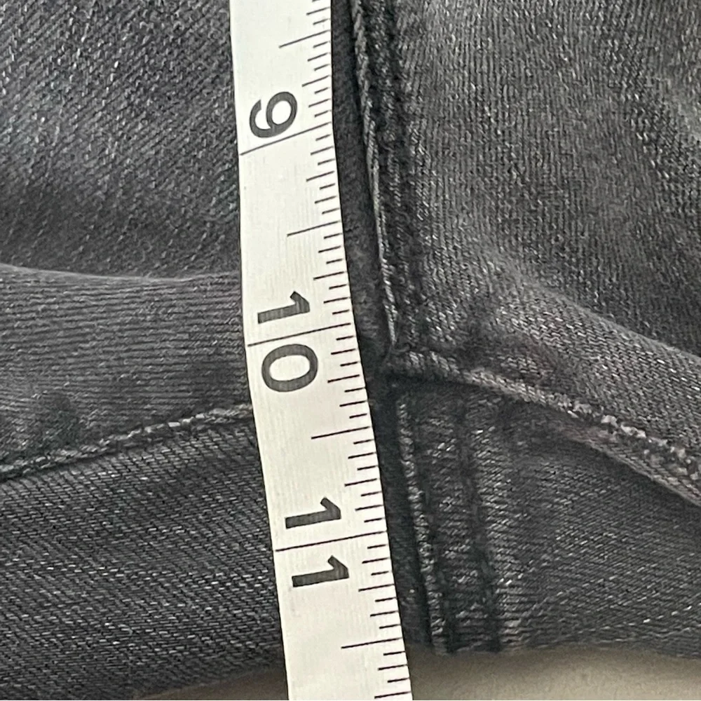 Torrid Bombshell Skinny Jeans | Distressed | Raw Hemline | Black